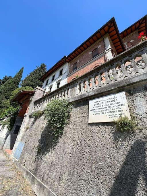 Attico In Villa Storica - Dolcevita Holiday Florença Exterior foto